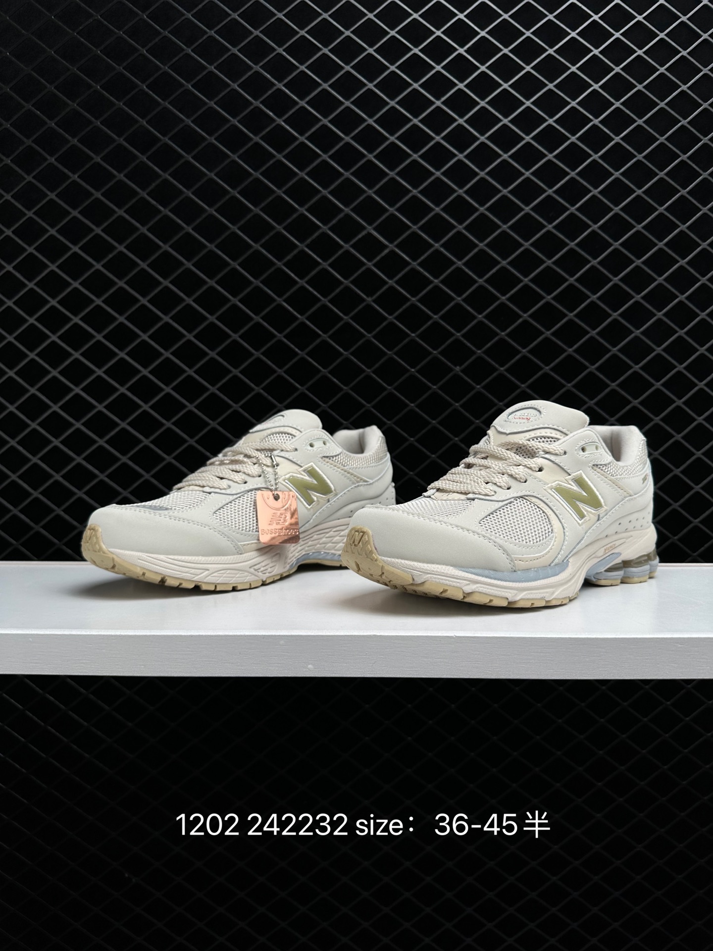 New Balance   ML2002RBA